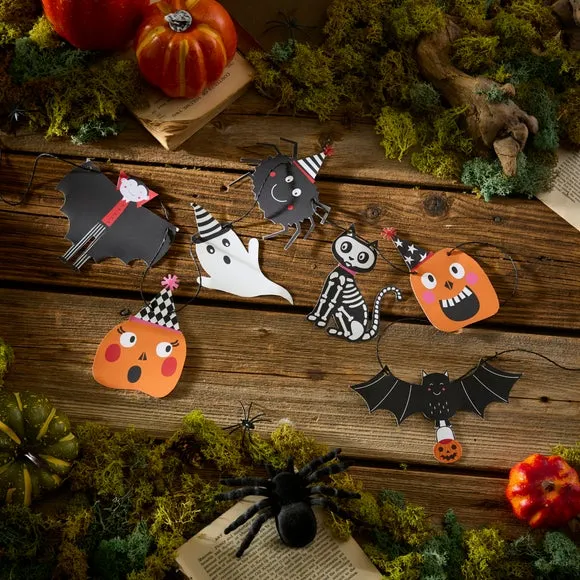 1.5m Paper Halloween Characters Bunting