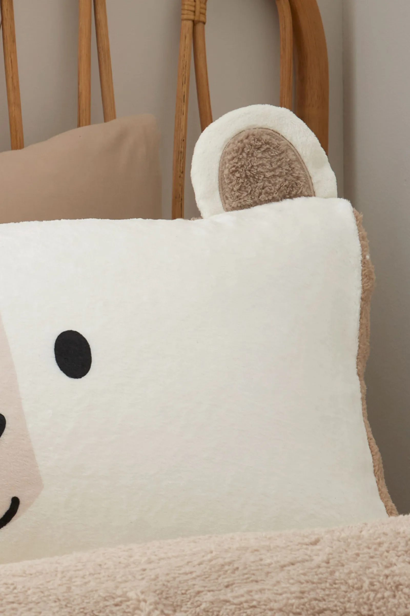 Catherine Lansfield 'Cosy Bear' So Soft Duvet Cover Set in Natural 3