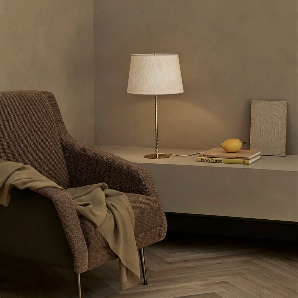 Gubi 9205 Table Lamp Brass/Canvas 4