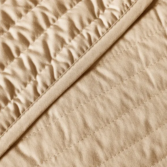 Bianca Quilted Lines Bedspread 2