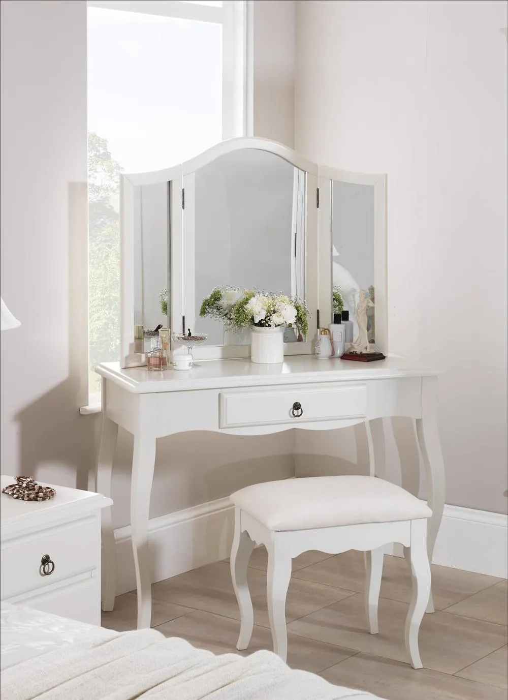 Statement Furniture Romance Dressing Table with Drawer in Light Grey 3