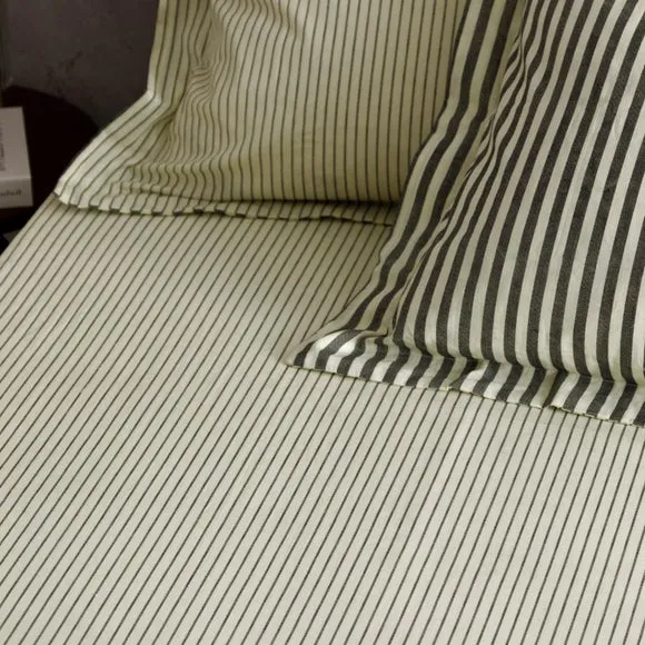 Hebden Narrow Stripe 100% Cotton Fitted Sheet 2