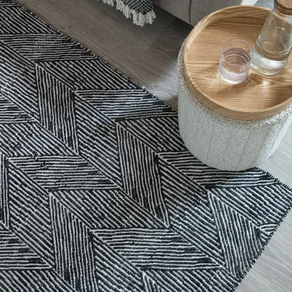 Chevron Flatweave Rug