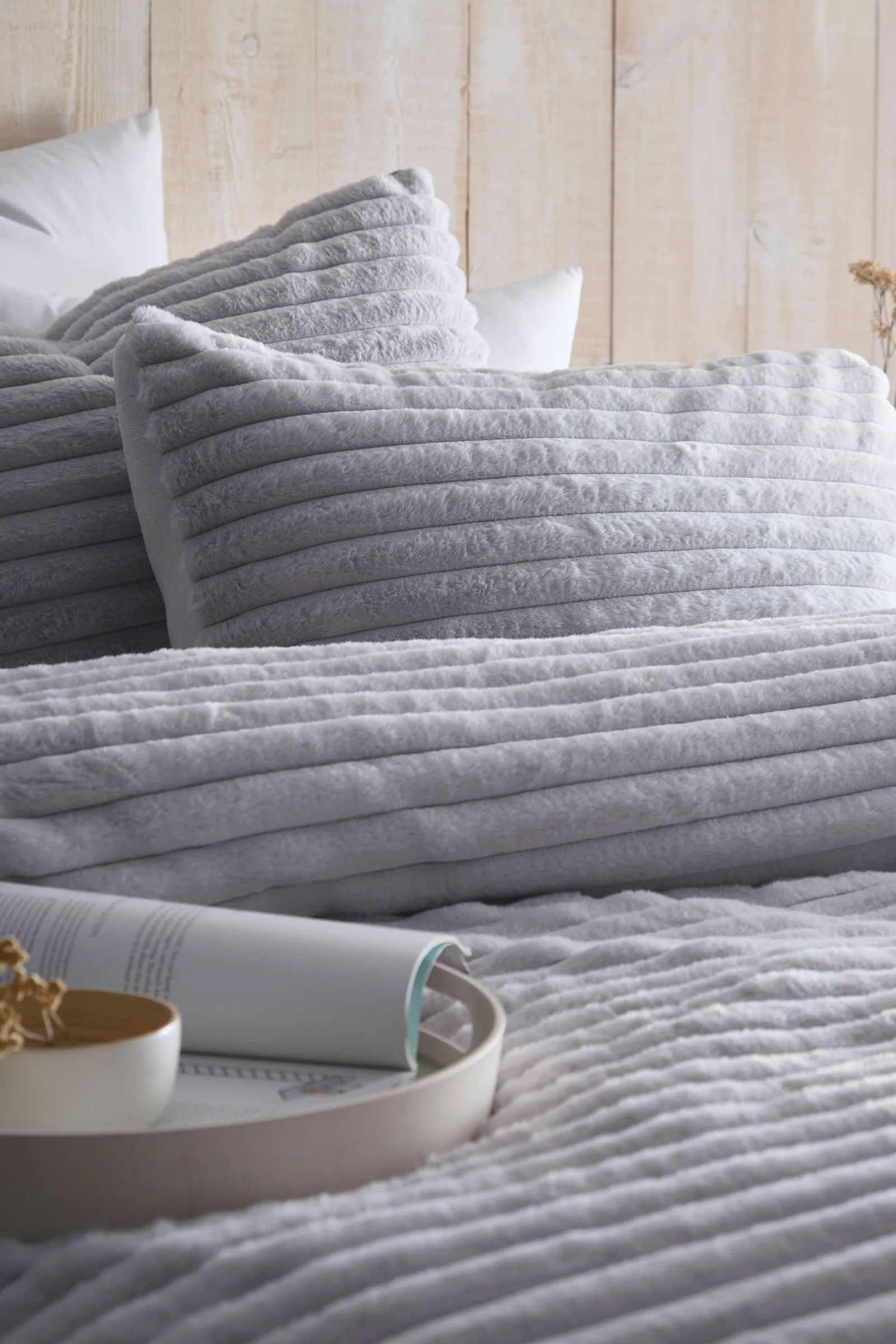 Appletree 'Morritz' Soft Ribbed Faux Fur Duvet Cover Set in Grey 2