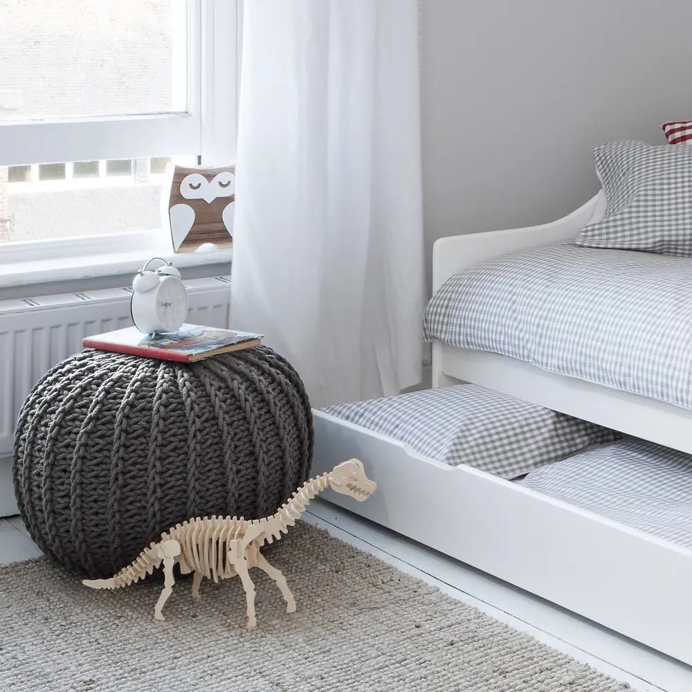 Nöa and Nani Hove Day Bed with Pullout Trundle in White 6