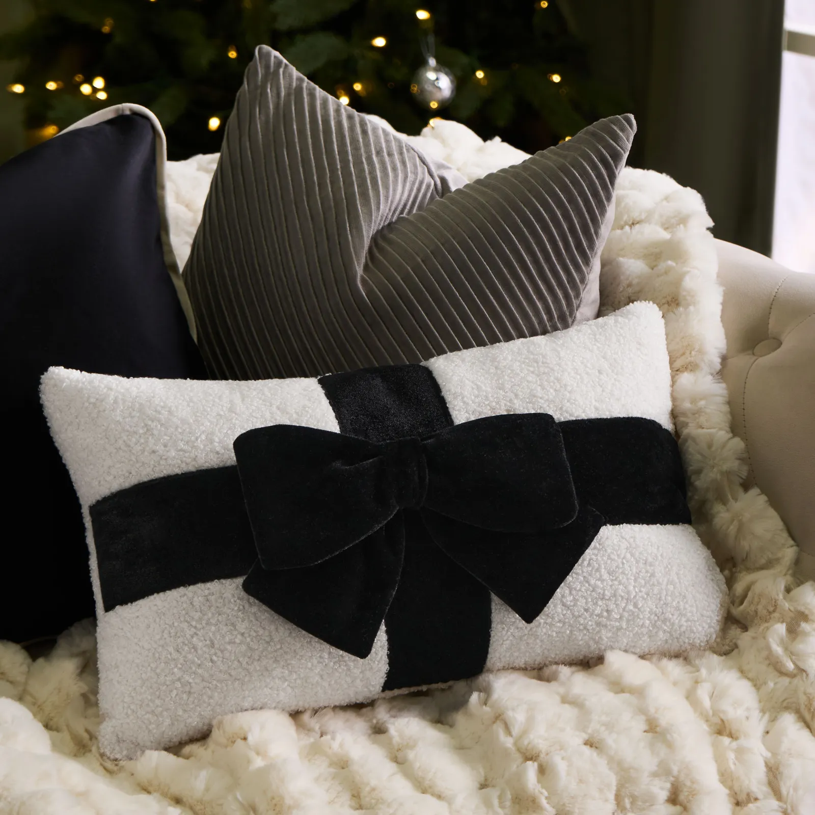 OHS Bow Wrapped Boucle Throw Pillow Scatter Cushion in Black