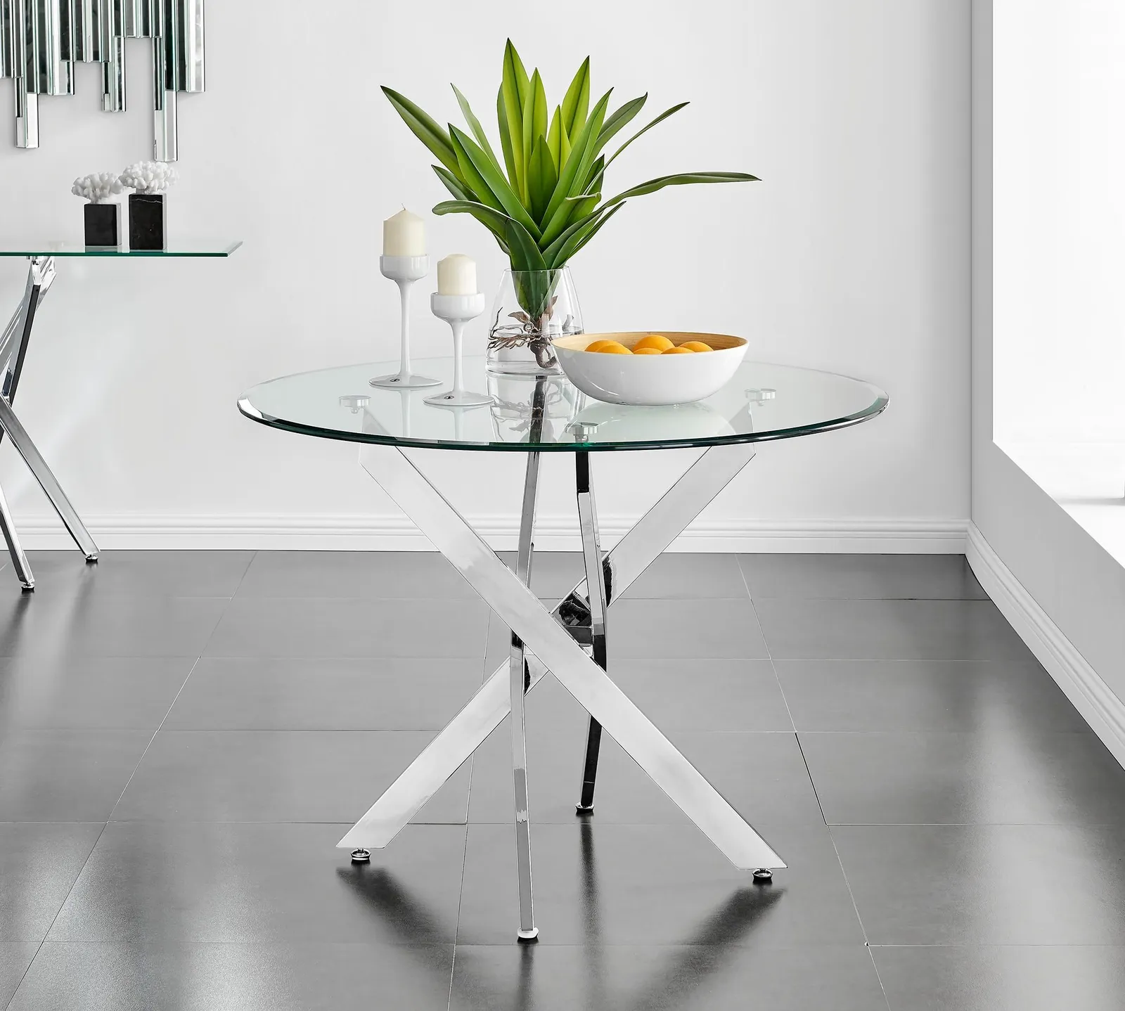 FurnitureboxUK Novara 100cm Round Dining Table & 4 Velvet Milan Chairs in Navy 3