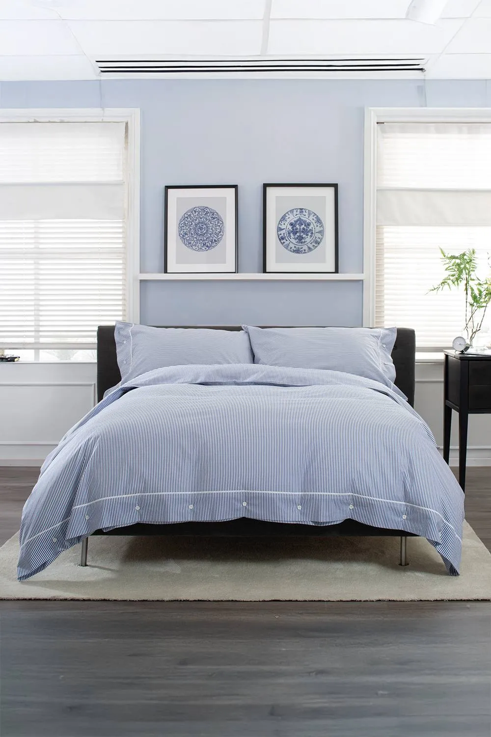 The Lyndon Company Southport Blue 100% Cotton Cuffed Finish Duvet Cover Set