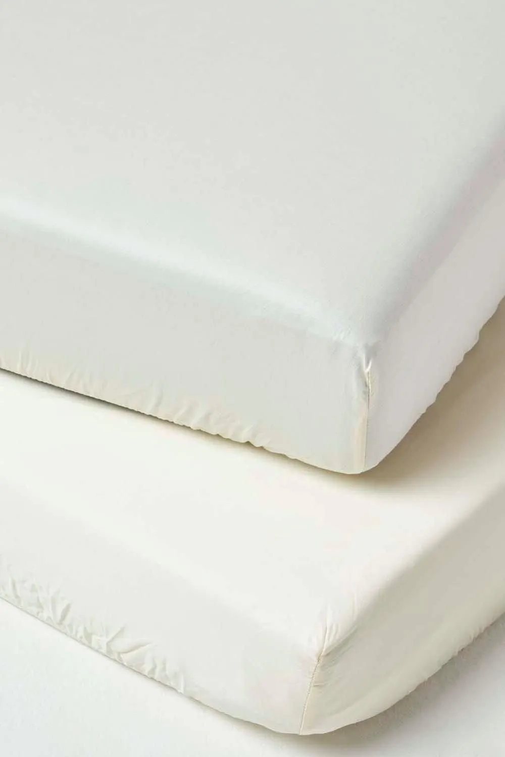 Homescapes Sateen Cotton Fitted Cot Sheets 400 Thread Count, 2 Pack in Cream