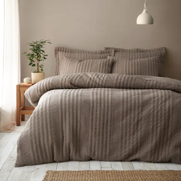Pineapple Elephant Tamba Jersey Stripe Duvet Cover and Pillowcase Set 1
