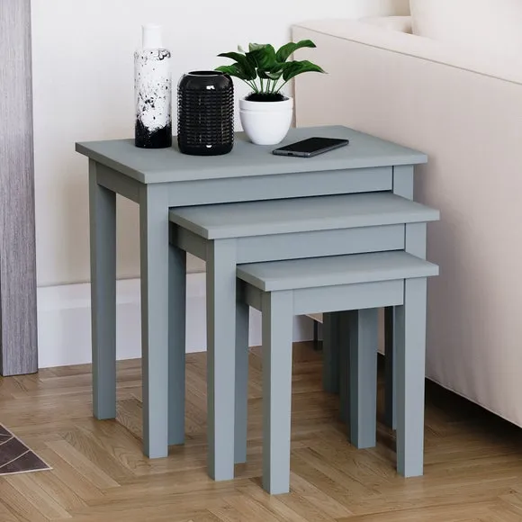 Yorkshire Nest of 3 Tables 1