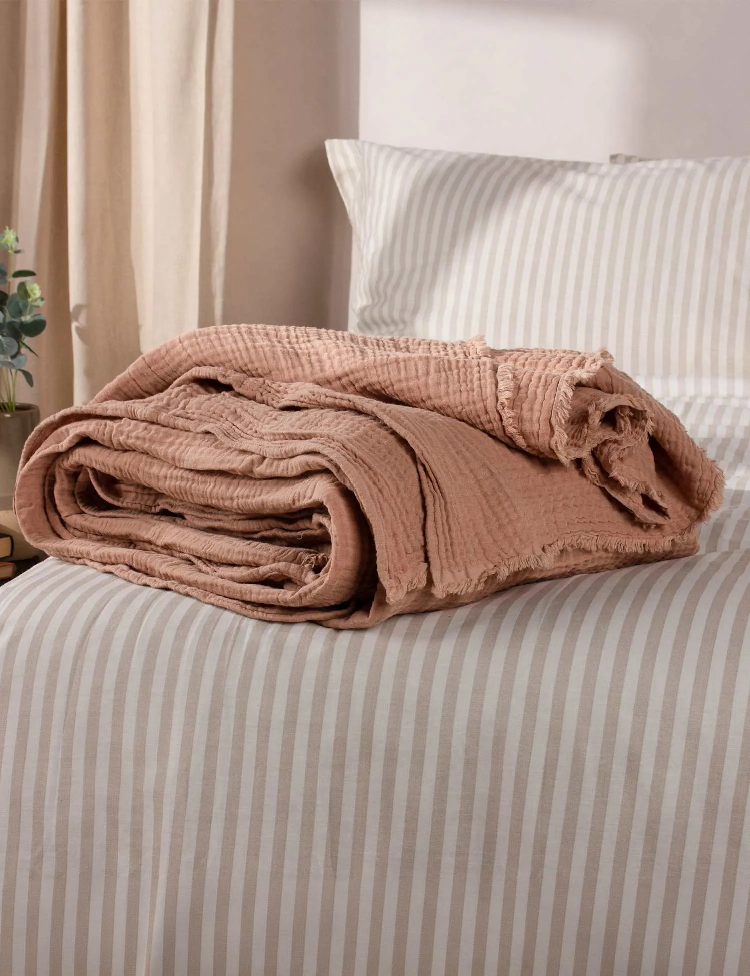 YARD Pure Cotton Muslin Throw Light Pink