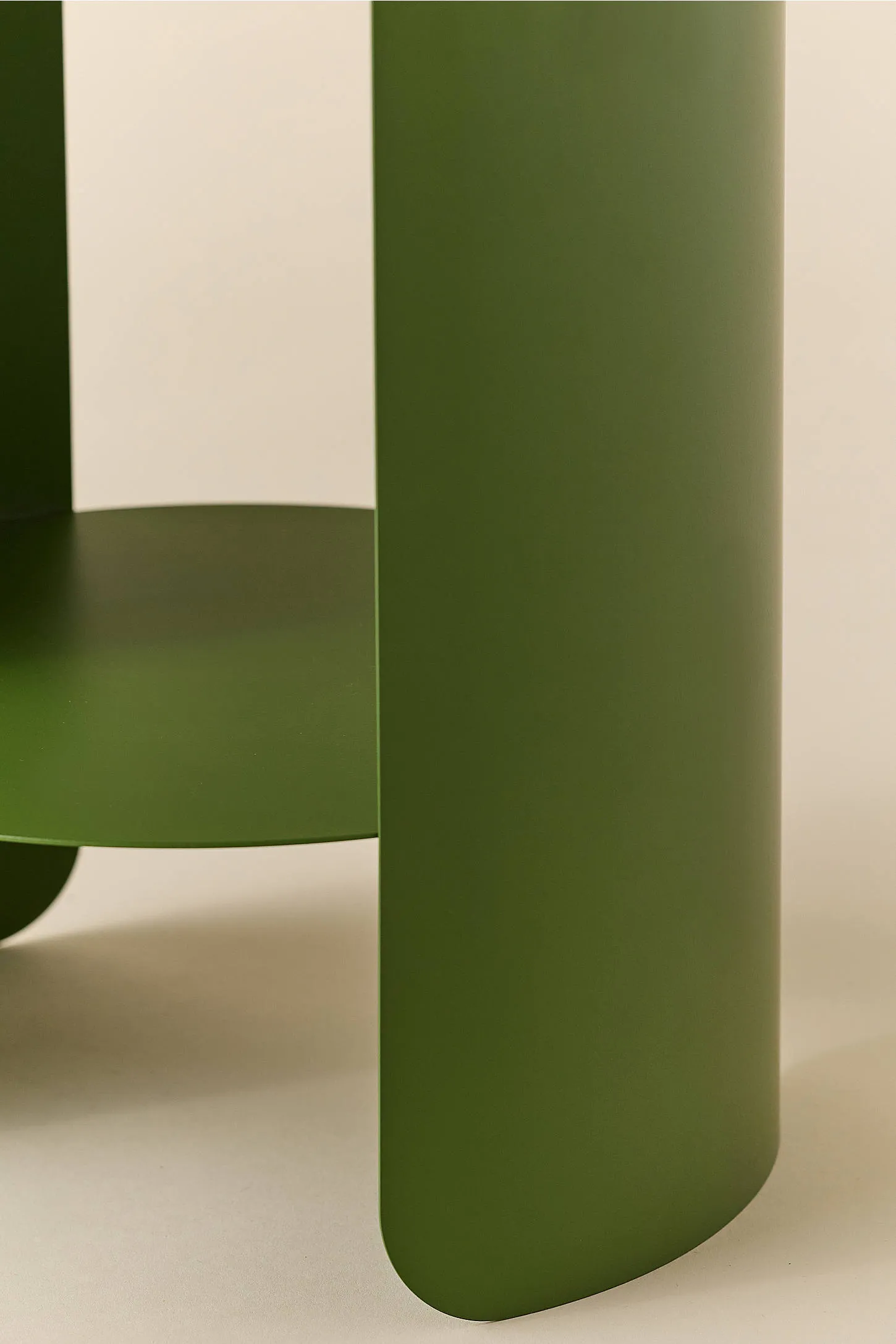 Ollie Green Side Table - Green 3