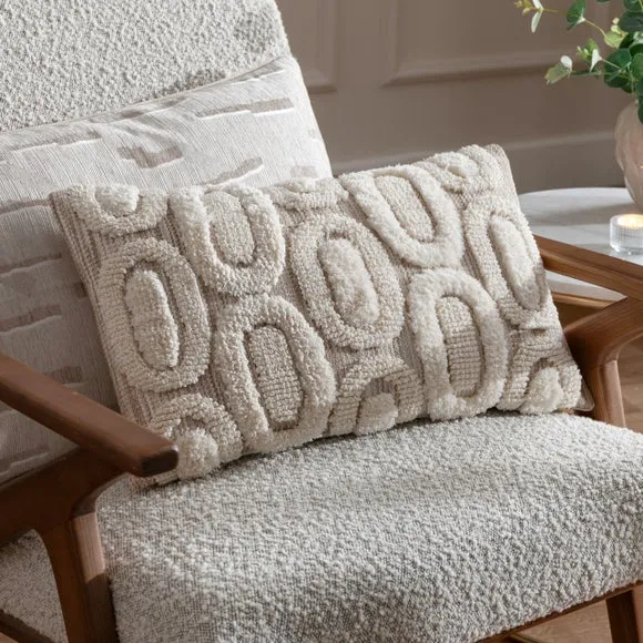 Fosse Tufted Rectangular Cushion