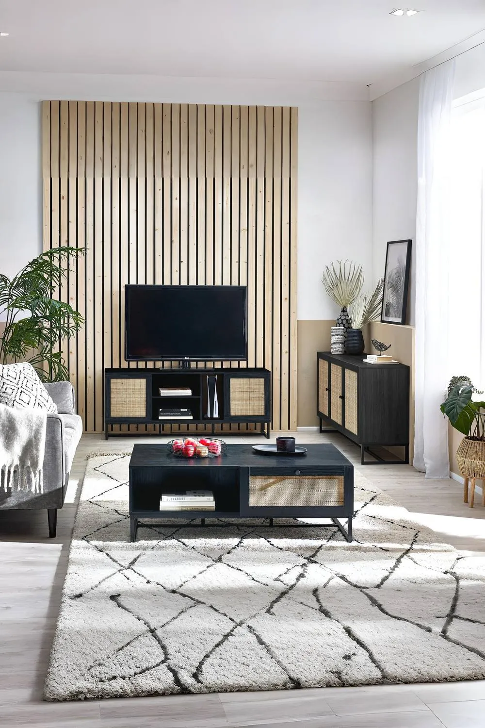 Julian Bowen Padstow Rattan TV Unit in Black 2