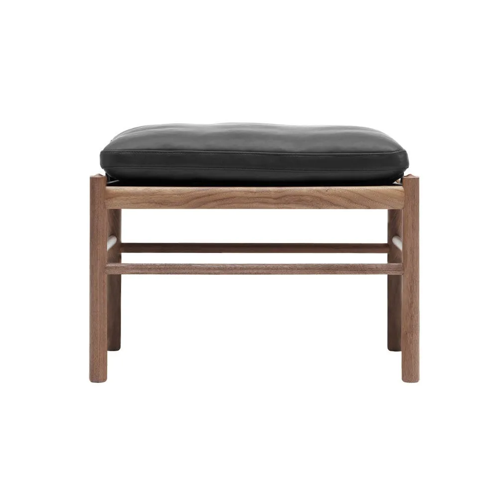 Carl Hansen & Son OW149F Colonial Footstool Oiled Walnut Upholstered in Thor 301 3
