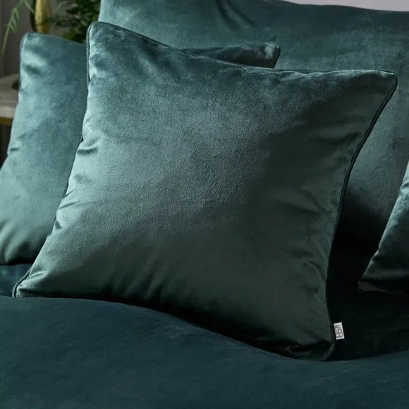 Laurence Llewelyn-Bowen Montrose Blackout Eyelet Curtains 4