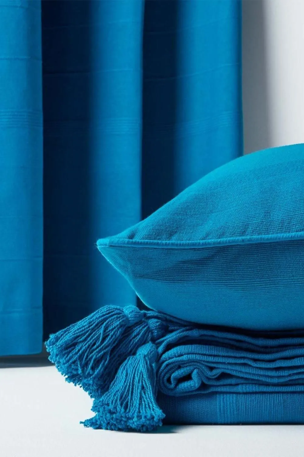 Homescapes Cotton Rajput Ribbed Curtain Pair in Teal 4