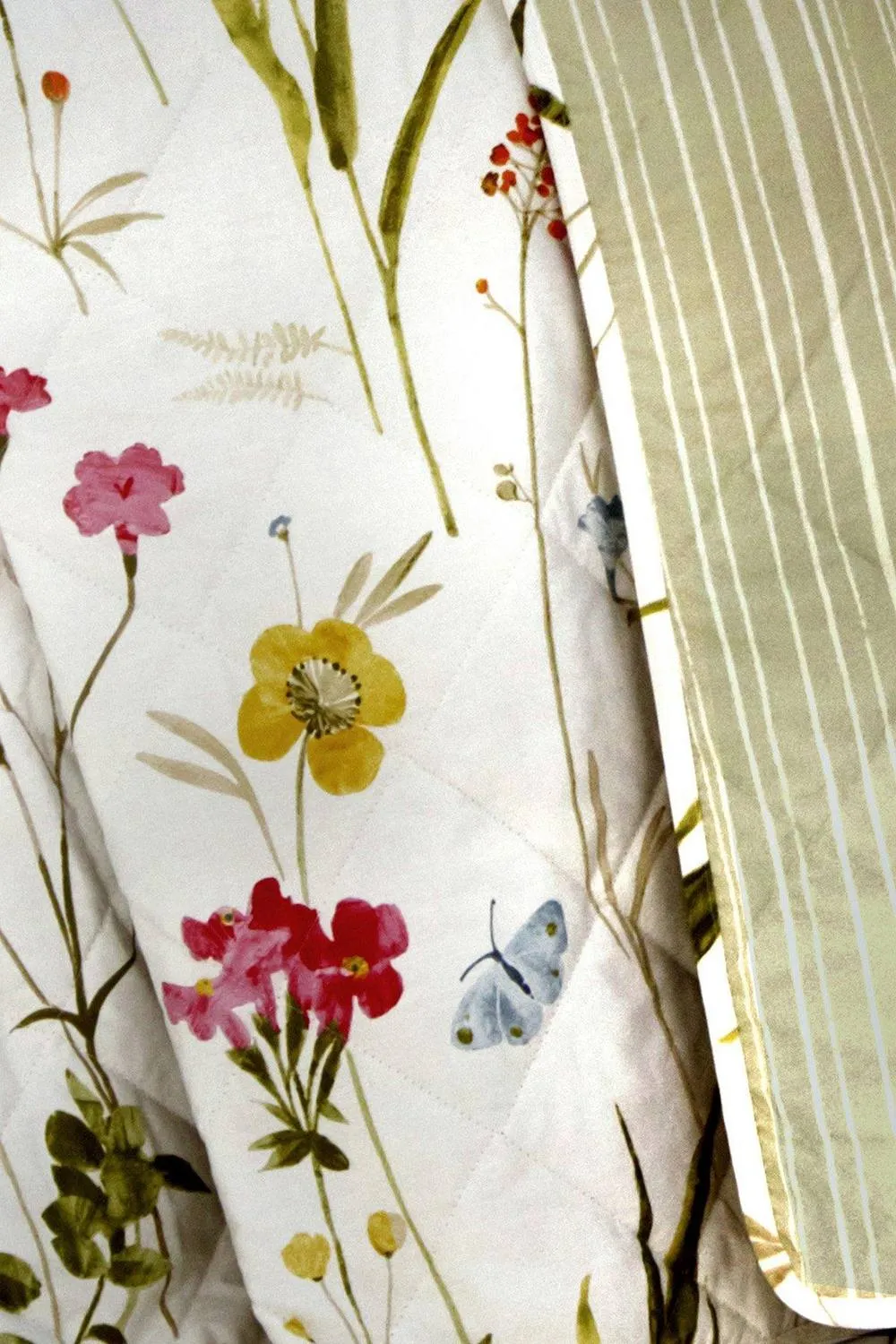 Dreams & Drapes Spring Glade' Haind Painted Floral Print Duvet Cover Set 2
