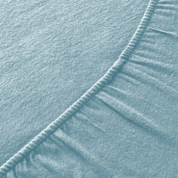Soft & Cosy 100% Brushed Cotton Fitted Sheet 2