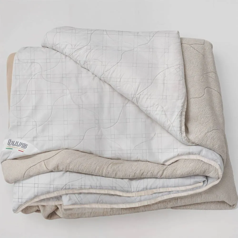 The White Stone Carbon Fiber Throw Blanket, Double-Sided, Anti-Stress in Cream