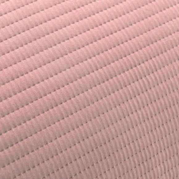 Spencer Pinsonic Bedspread 4