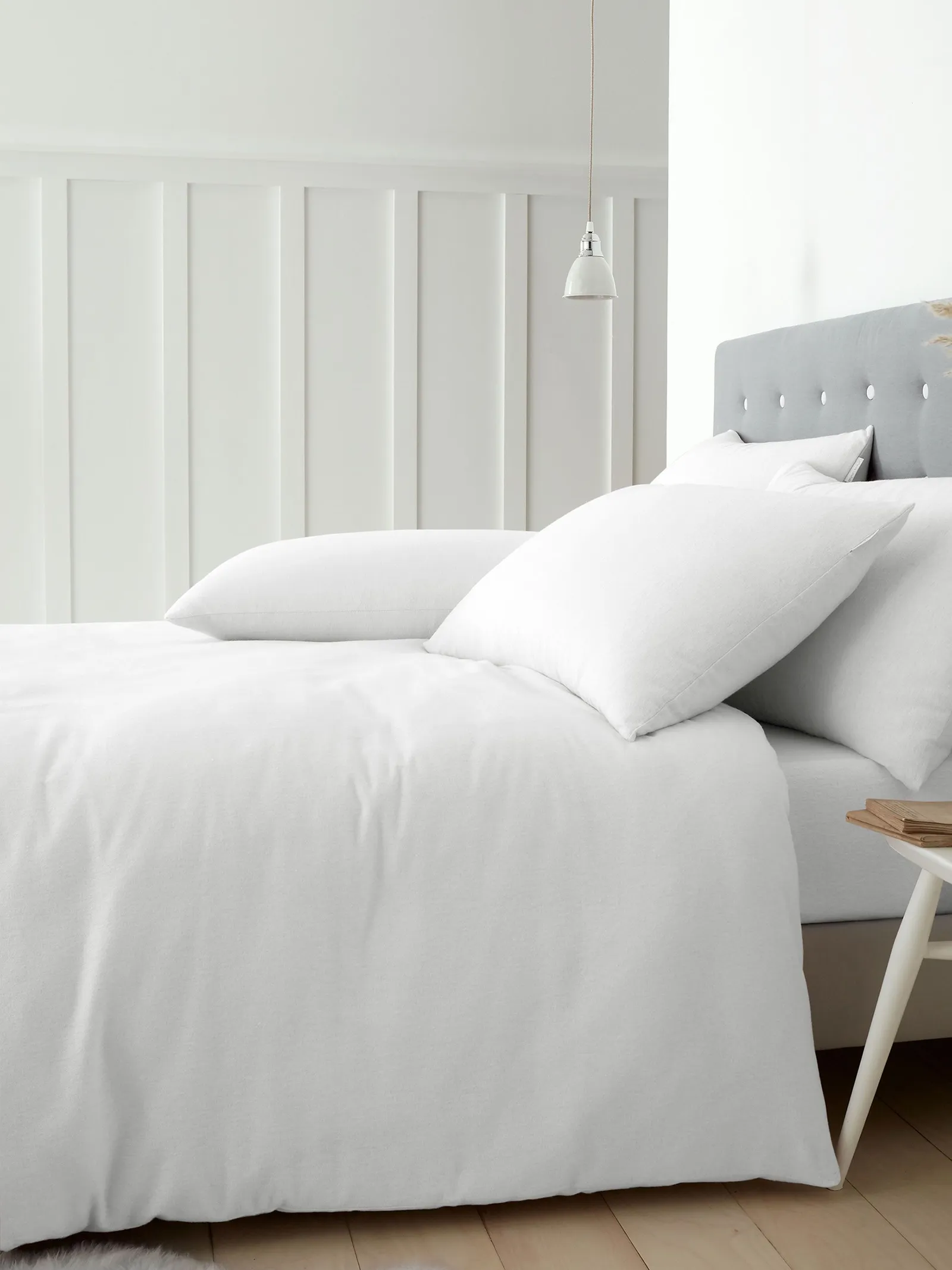 Catherine Lansfield 'Brushed Cotton' Duvet Cover Set in White