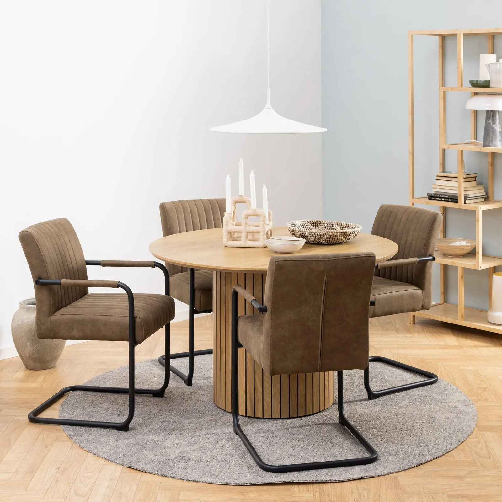 Furniture To Go Yale Dining Table in Oak in Light Oak 3