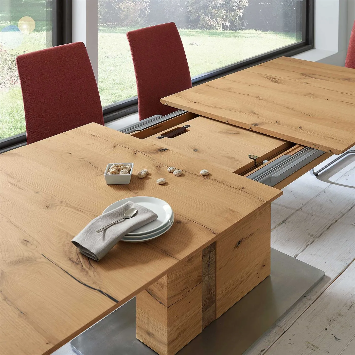 Felser Extendable Dining Table