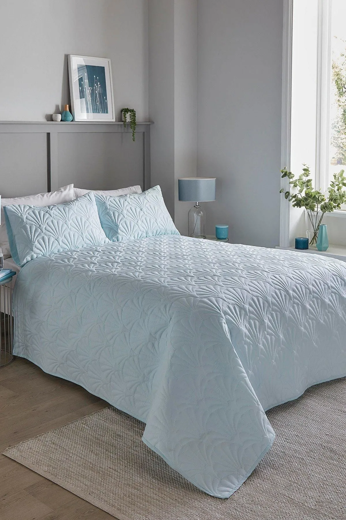 Serene 'Cavali' Pinsonic Microfibre Textured Warm Bedspread in Duck Egg Blue