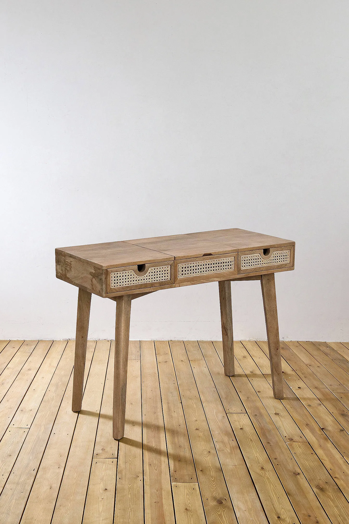 Marte Dressing Table - Neutral ALL 3