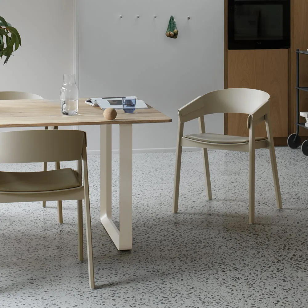 Muuto Cover Armchair Dark Beige 4
