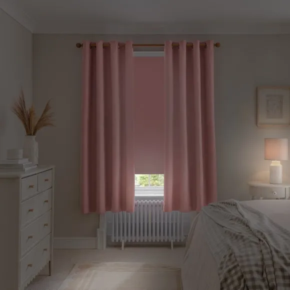Luna Blackout Roller Blind 6