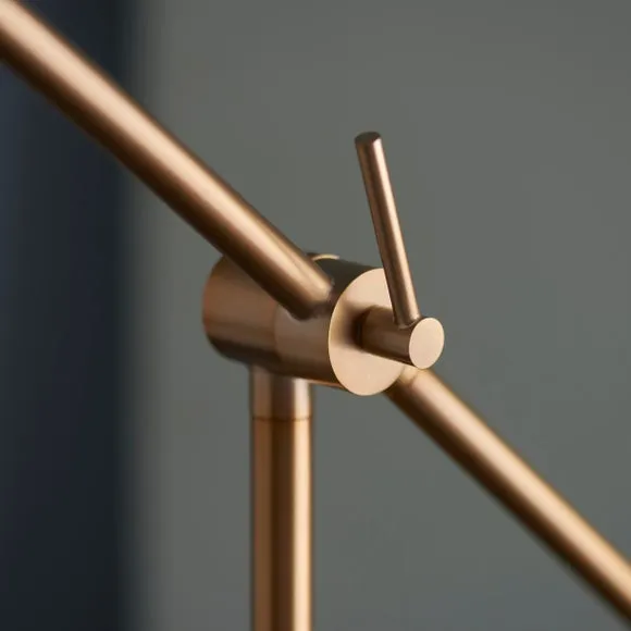 Aquila Metal Adjustable Floor Lamp 3