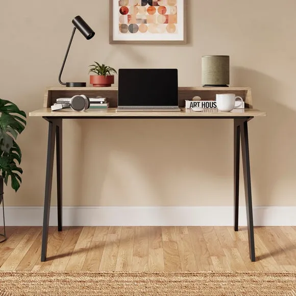 Markus Desk 2