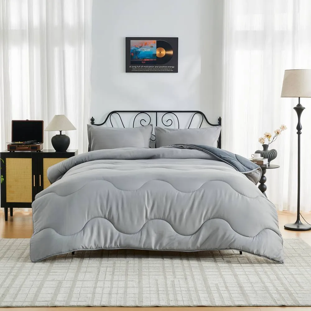 GAVENO CAVAILIA Coverless Microfiber Duvet in Grey