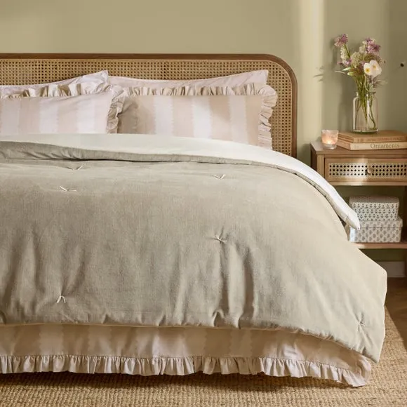 Wylder Nature Edie Bedspread 1