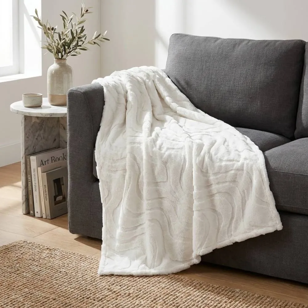 Garden Greatness Josselin Plaid Comfort Throw in Cool White