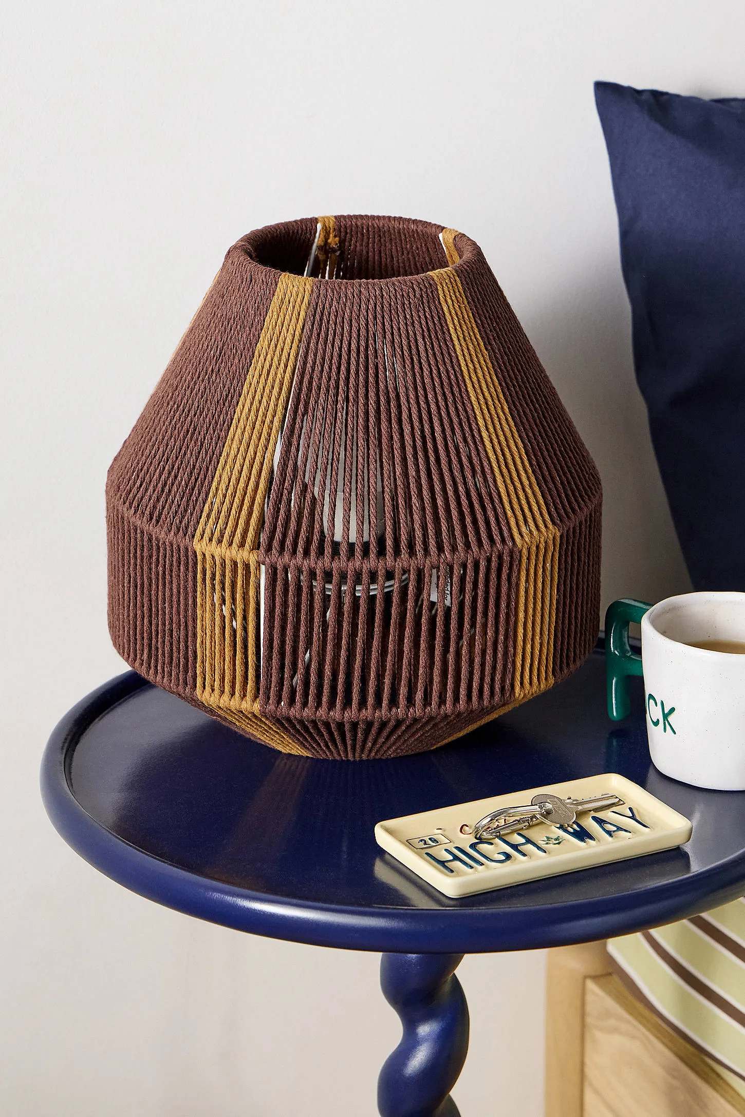 String Table Lamp - Brown 2