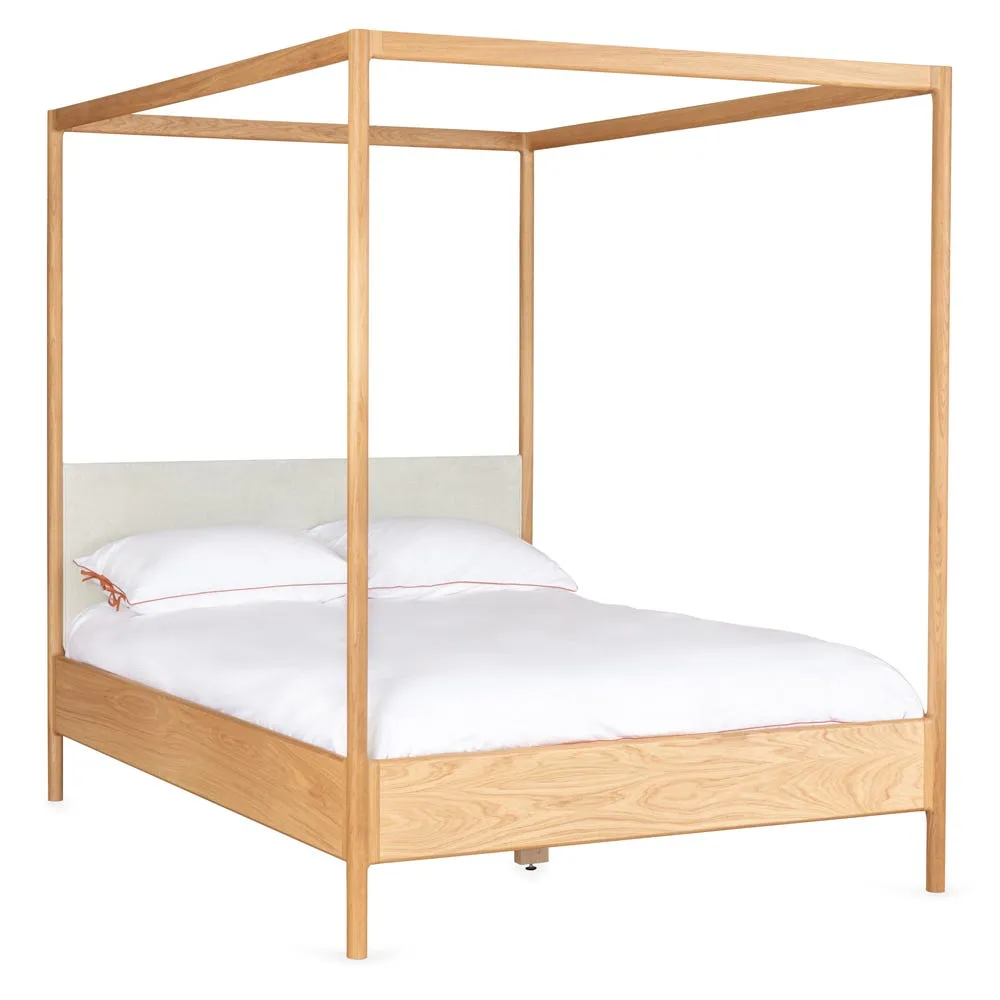 Heal's Marlow 4-Poster King Sized Bed in Oak 3