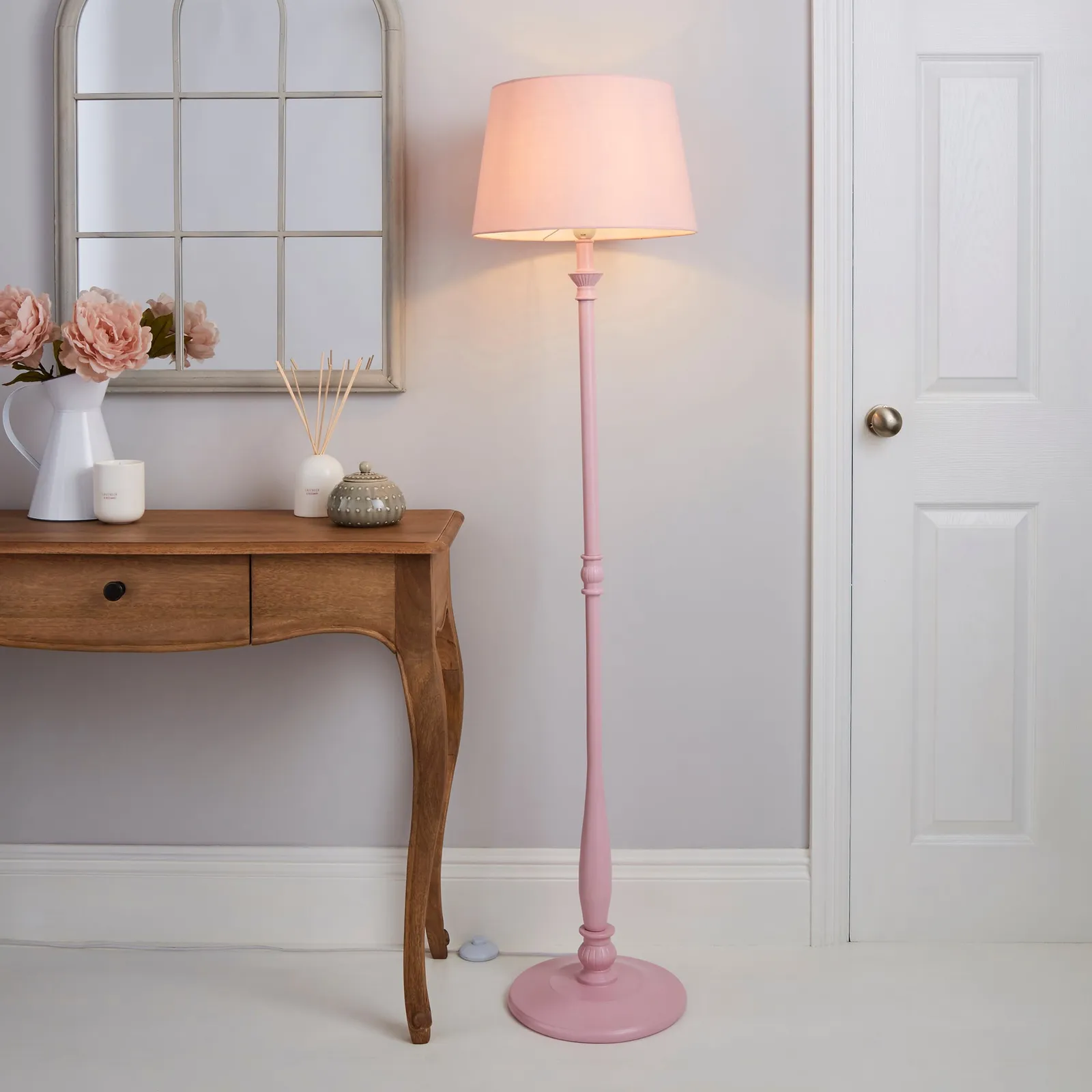 Tofty Blush Floor Lamp Pink
