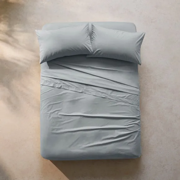 100% Egyptian Cotton 220 Thread Count Flat Sheet 1