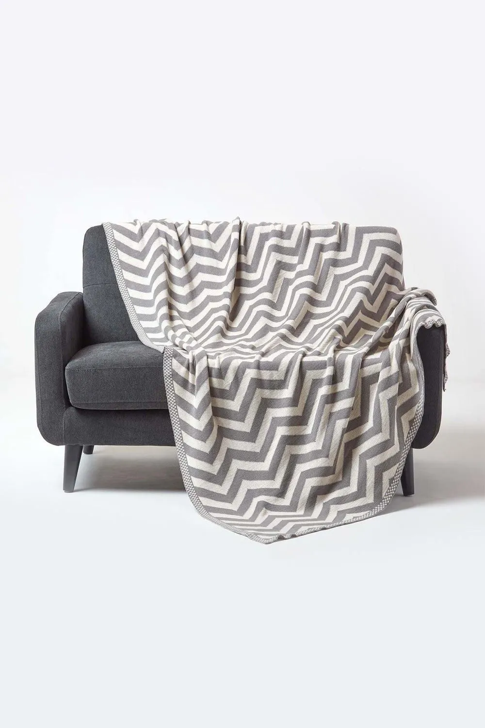 Homescapes Cotton Knitted Geometric Throw in Grey