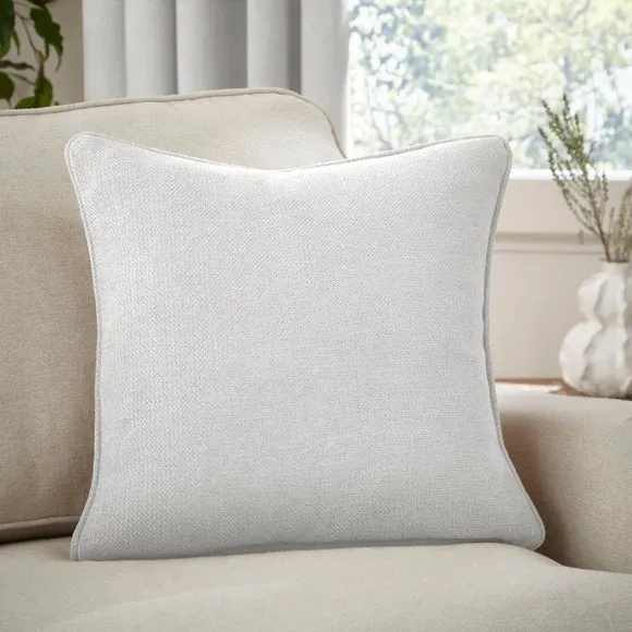 Wynter Cushion