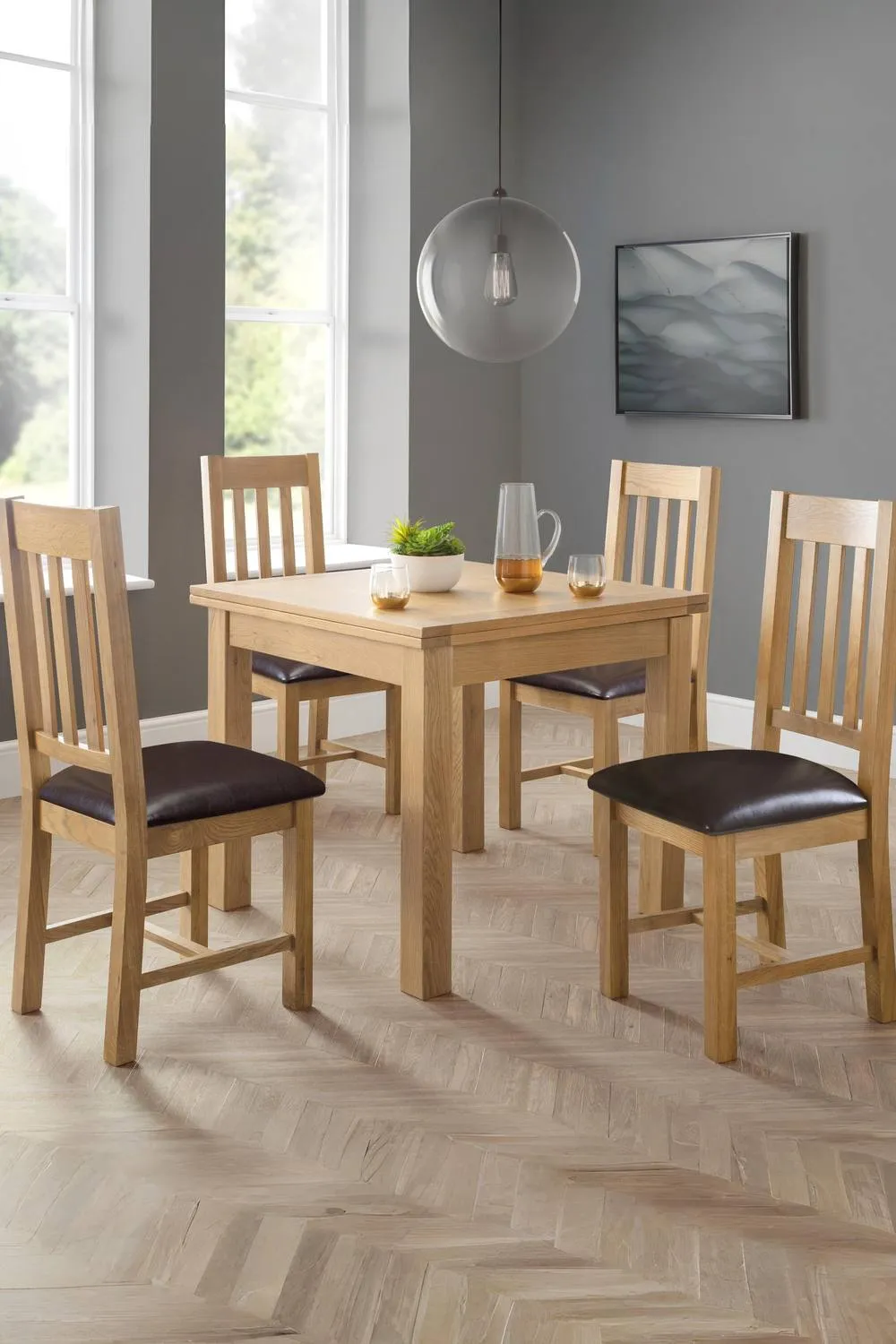Julian Bowen Alassio Spindle Back Dining Chair (Set of 2) in Natural 2