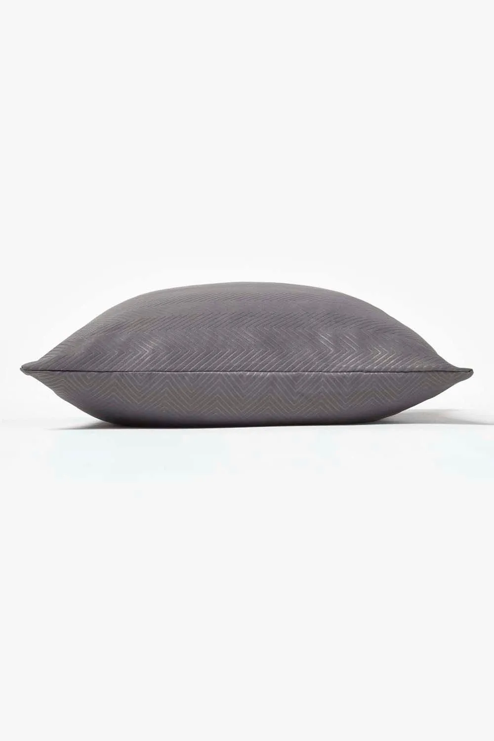 Homescapes Herringbone Cushion Cover in Dark Grey 3