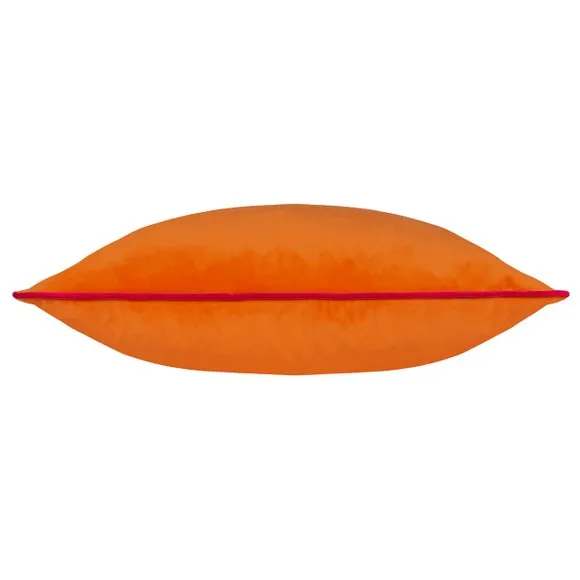 Furn. Square Cushion 3
