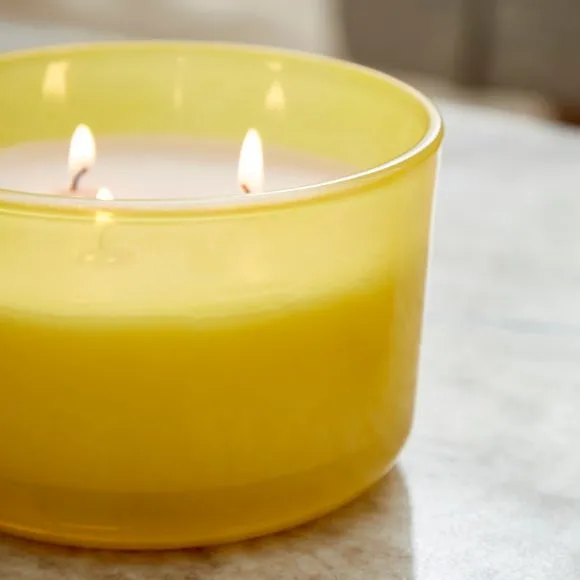 Pineapple & Pomelo Multi Wick Candle 2