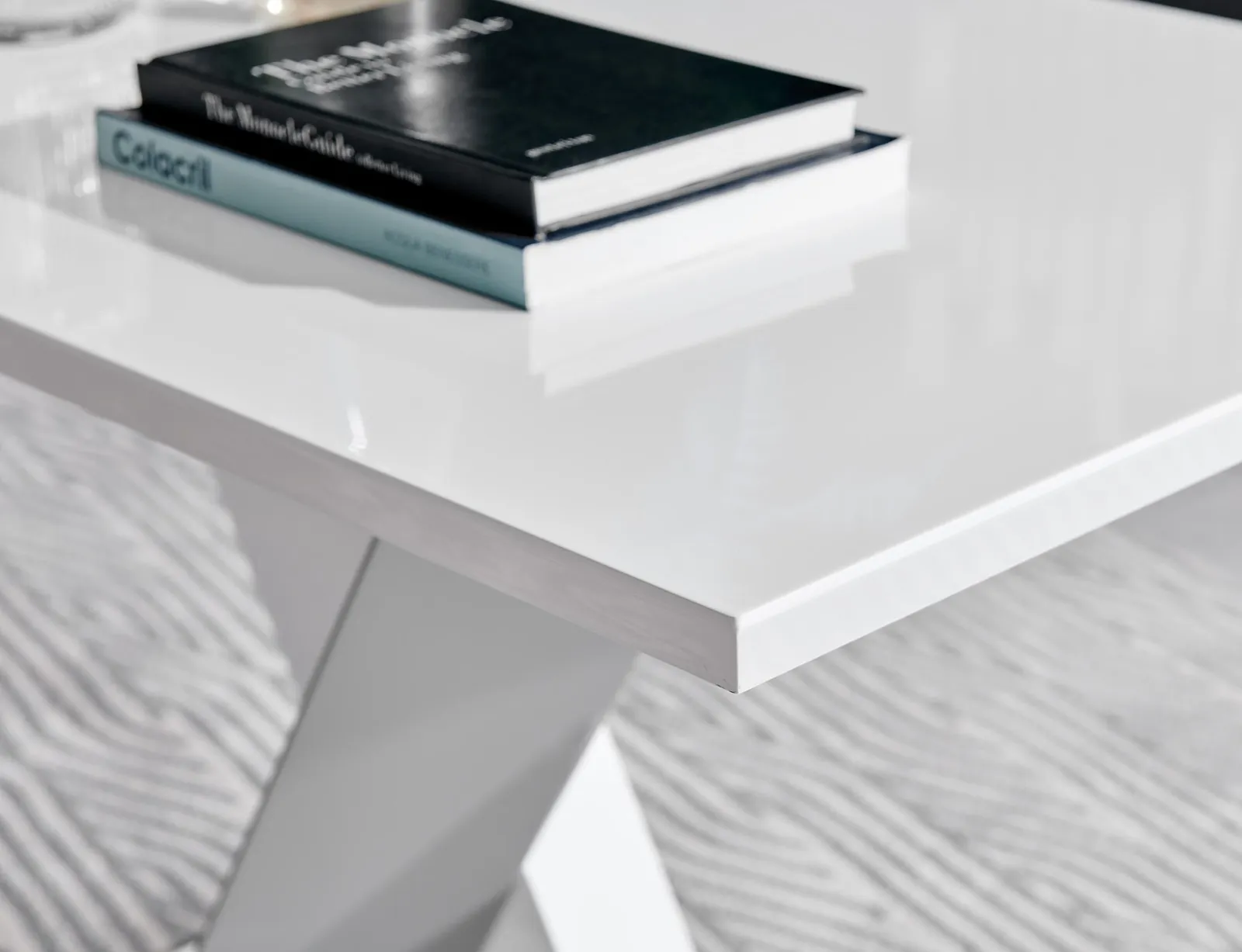 FurnitureboxUK Monza 120cm 4-Seaert White High Gloss Dining Table with Grey Accent 4