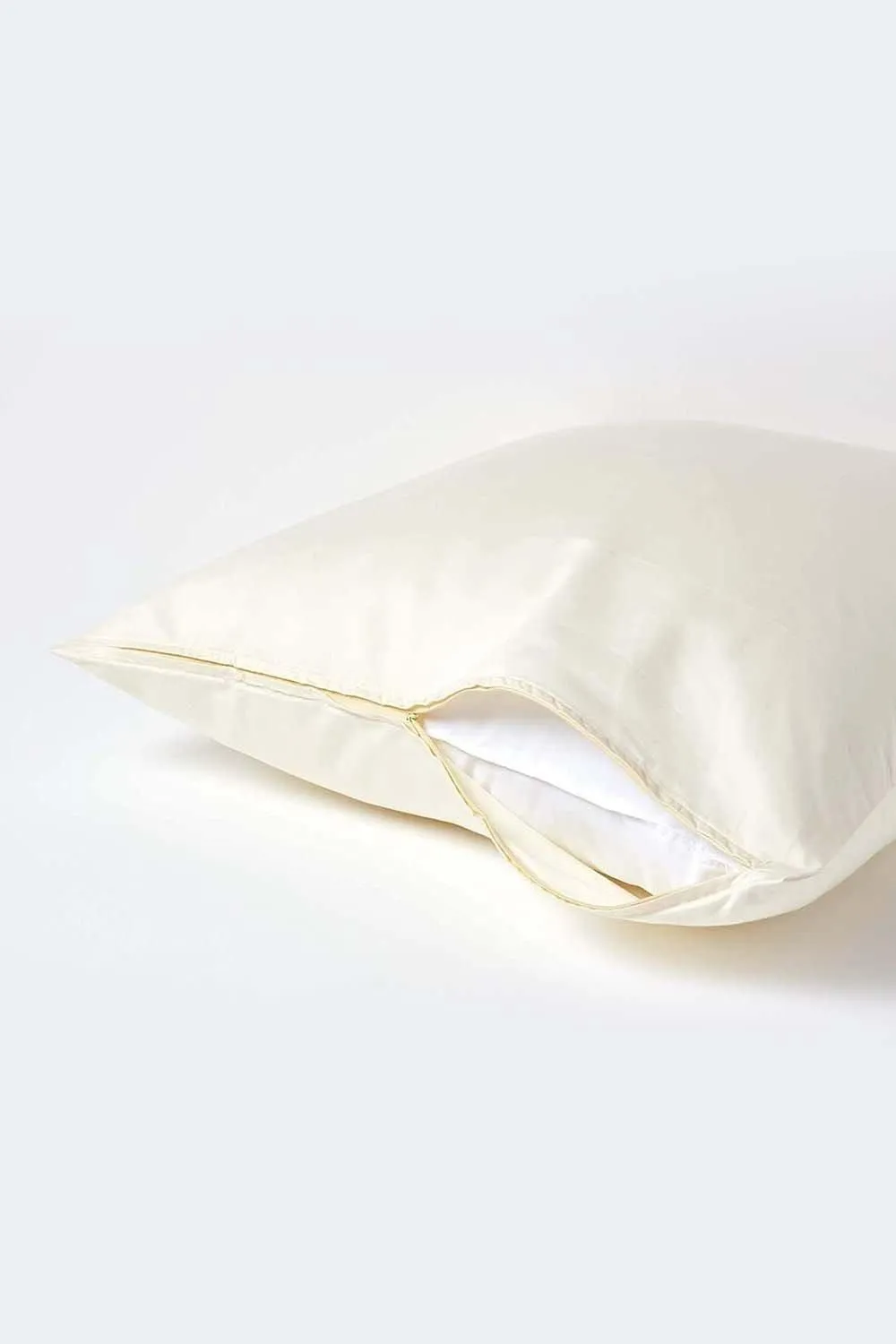 Homescapes Continental Egyptian Cotton Pillowcase 1000 TC, 60 x 60 cm in Cream 3